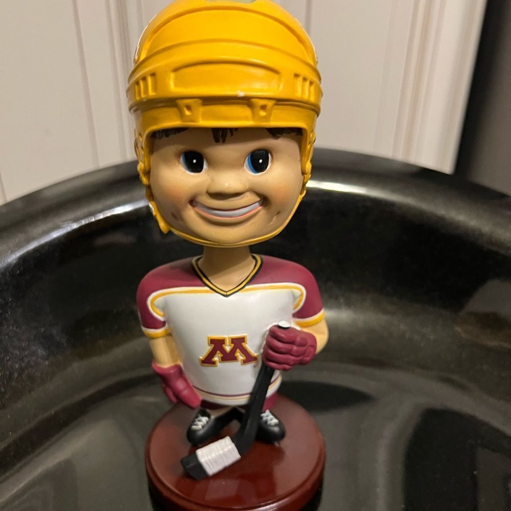 Collegiate Collectibles University Of Minnesota Bobbin Head Figurine -